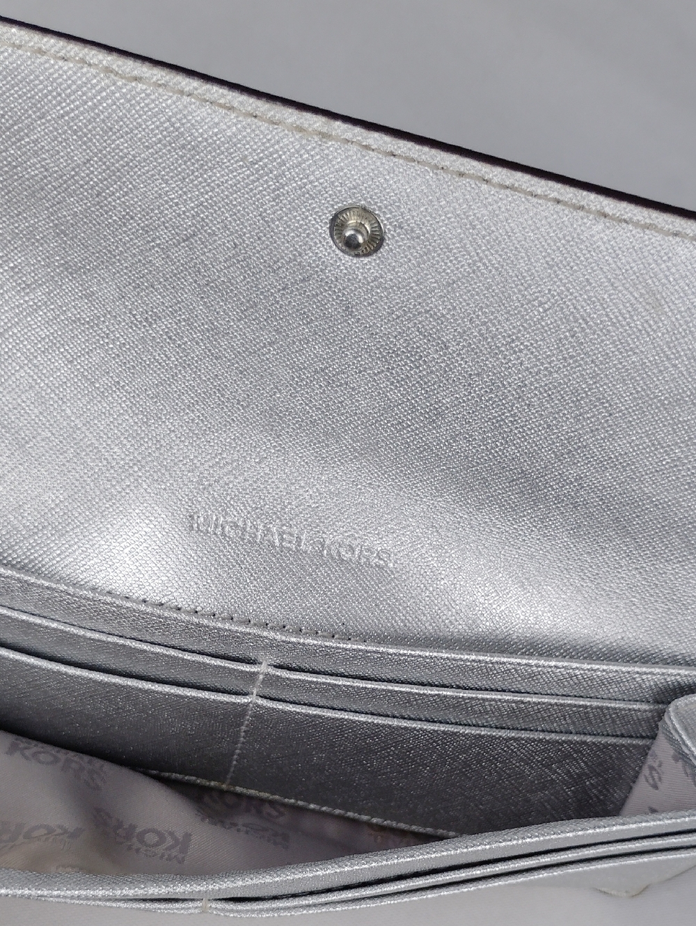 Michael Kors Metallic Silver Saffiano Leather Wallet - Picture 16 of 16